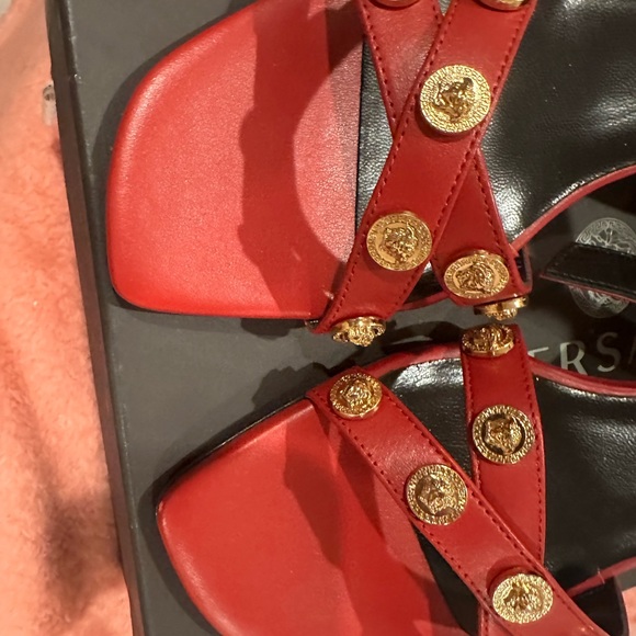 VERSACE SANDALS 👡 WOMEN LEATHER RED DARK RED - Picture 6 of 11